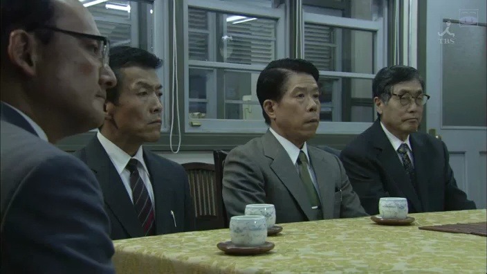 [官僚们的夏天].[SUBPIG][Kanryou.tachi.no.Natsu.ep08]