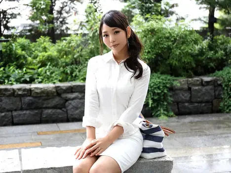 明星档案 第207期 神雪(神ユキ,YukiJin)个人资料简介及作品写真图片！