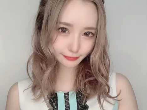 明星档案 第82期 黑川纱里奈(黒川サリナ)个人资料简介及作品写真图片！