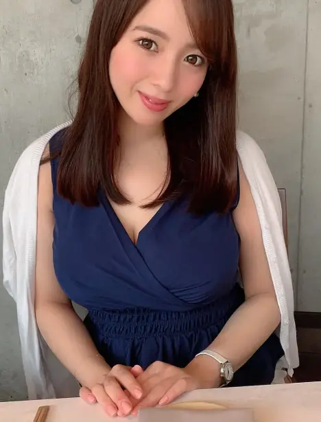 明星档案 第135期 三岛奈津子(三島奈津子))个人资料简介及作品写真图片！