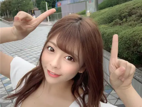 明星档案 第84期 岬梓沙(岬あずさ)个人资料简介及作品写真图片！