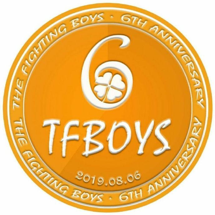 tf家族reaction邓佳鑫无与伦比的美丽