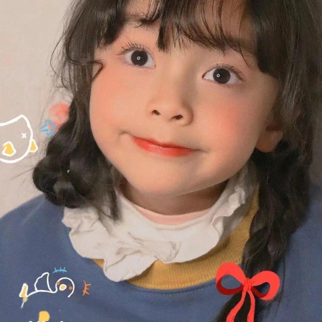 卖服务器的小女孩