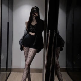 东樱奈