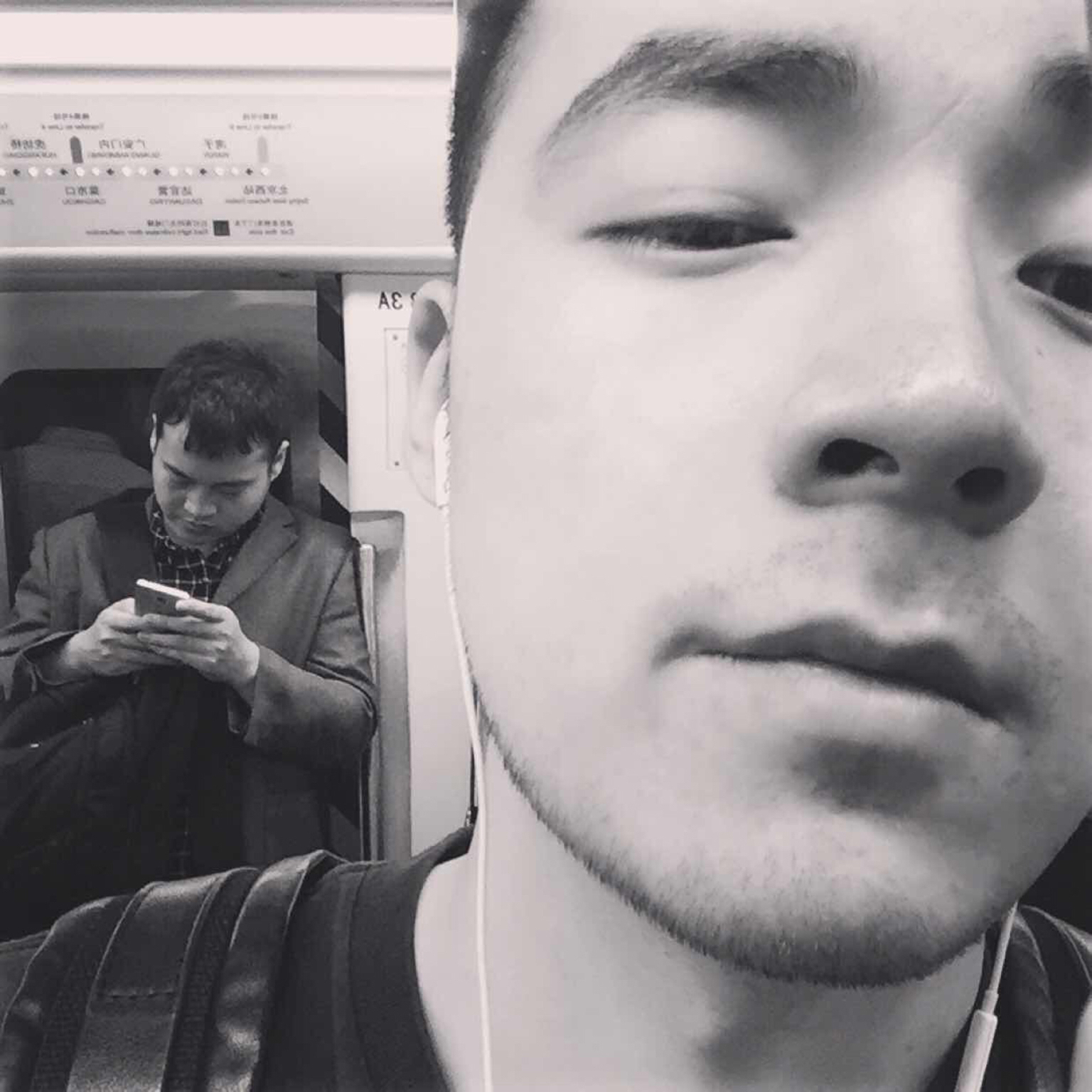 周阴中最新单曲mv《13个小姐》抢先版首发!_哔哩哔哩 (゜-゜)つロ 干