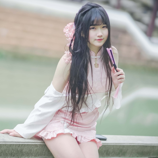废柴獭獭奈