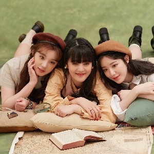 【gidle】被偶遇的妮&刷,摇头晃脑糖分高_哔哩哔哩