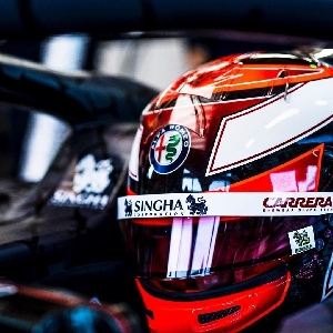 阿隆索或于13日试驾rs20