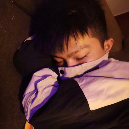 ktv男孩模仿曾经的亚洲一姐