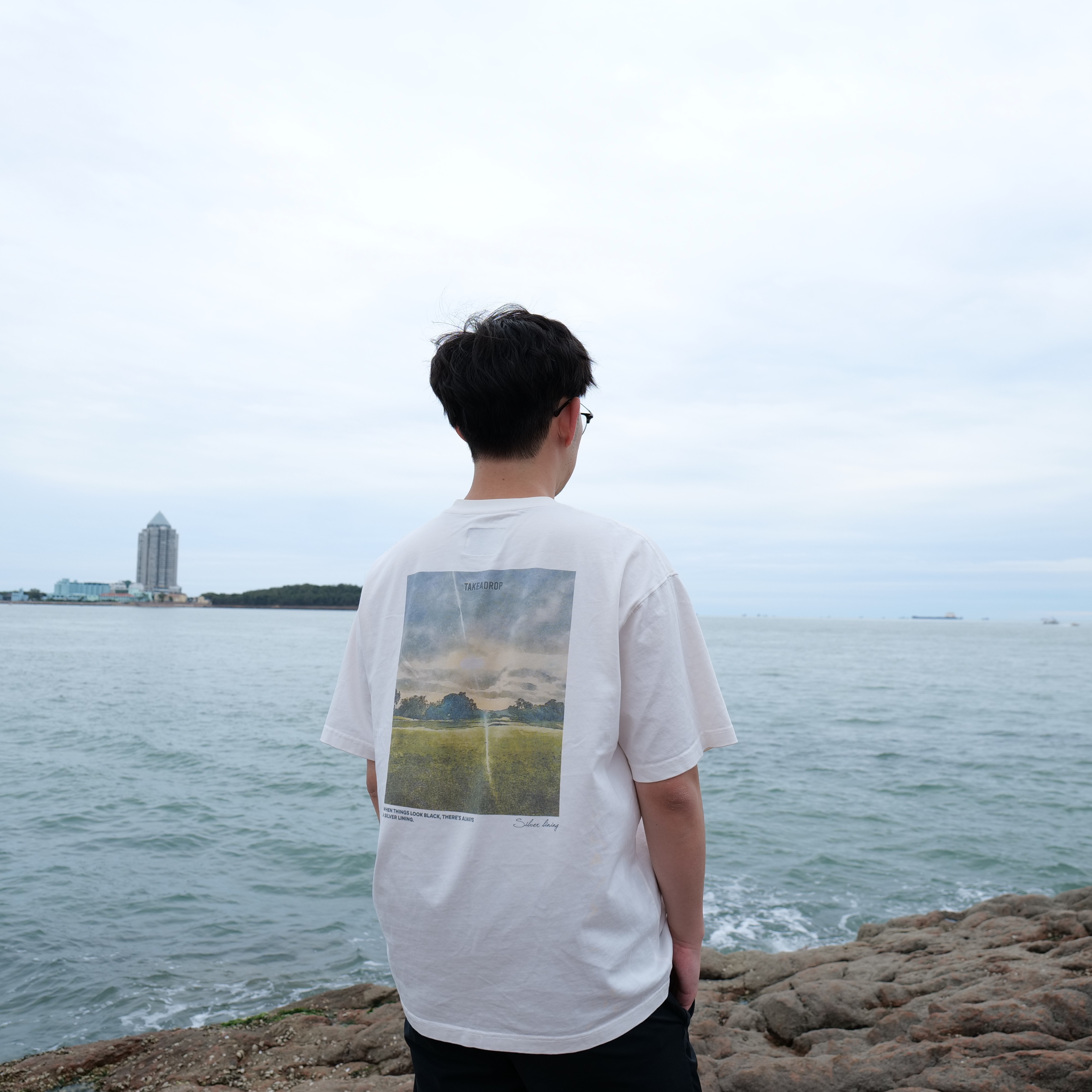 阿铭不摆_