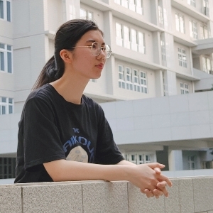 石依安